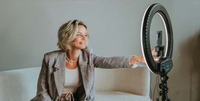 Kiné et influenceur : peut-on concilier pratique de soin et présence sur les réseaux ?